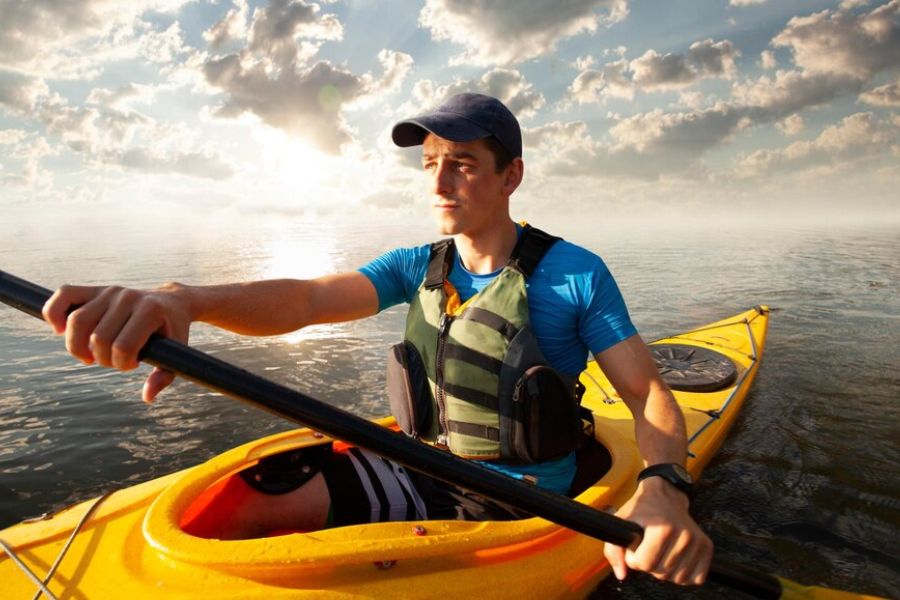 Kayaking in Abu Dhabi