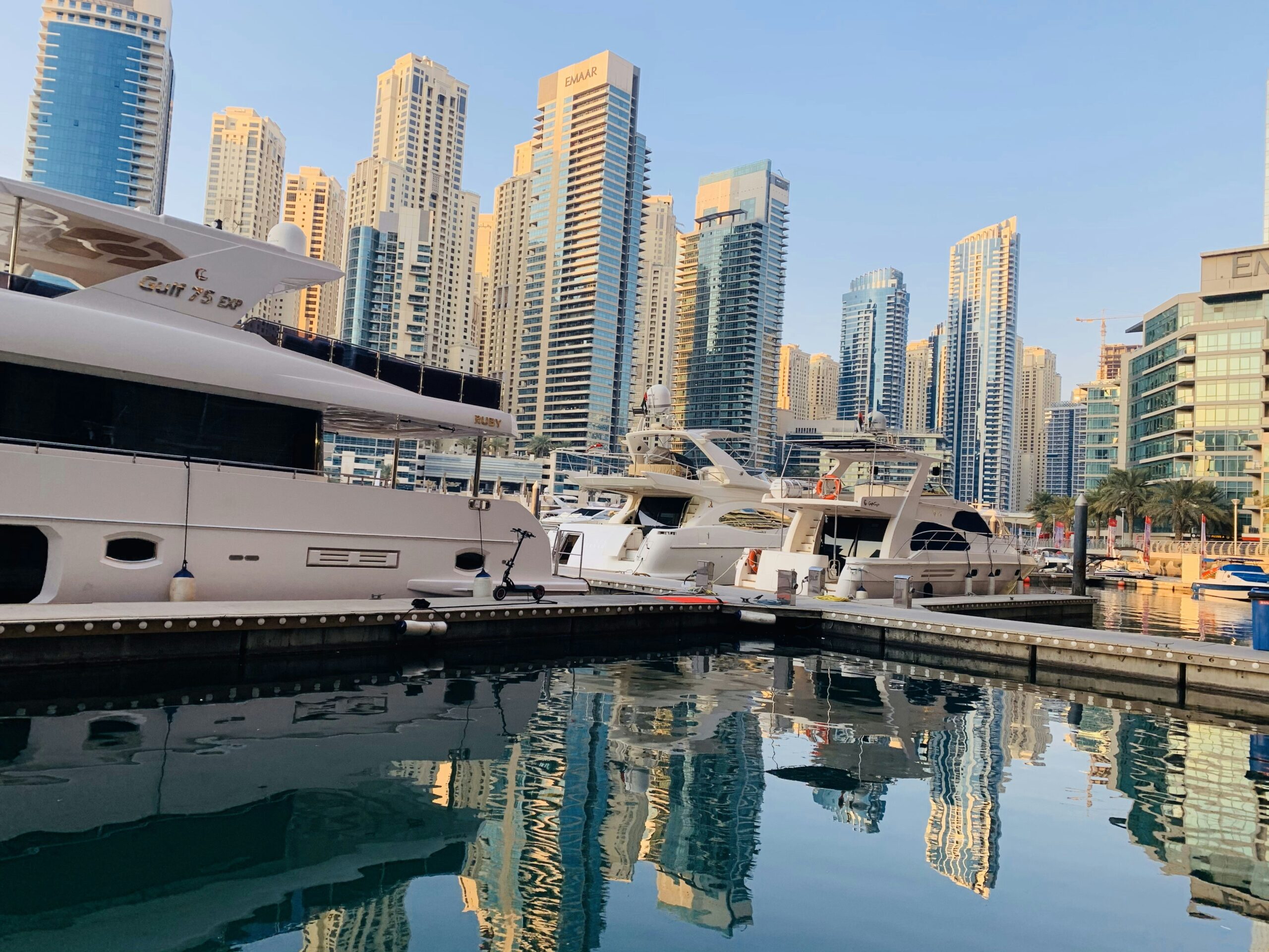 Yacht Dinner Cruise Dubai