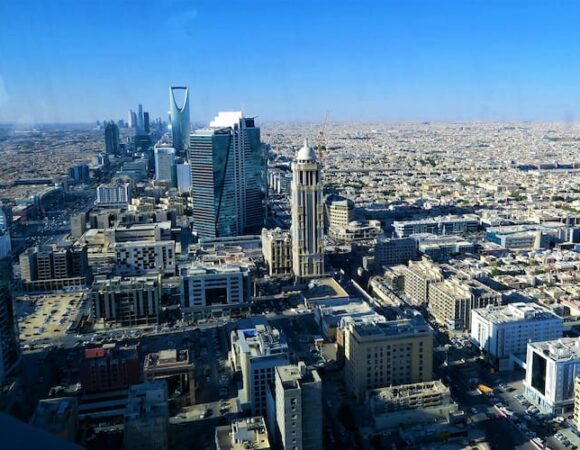 How to Apply for a Saudi Tourist Visa in 2025